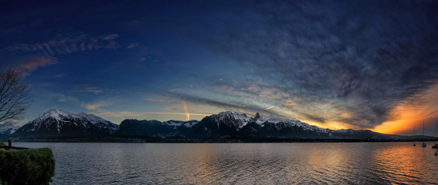 Lake mountains sunset clouds boats free wallpaper for desktop - medium preview image