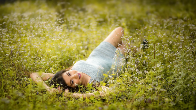 Woman field flower grass sunlight free wallpaper for desktop - medium preview image