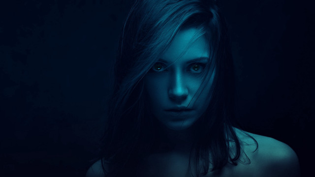 Blue eyes woman dark background free wallpaper for desktop - medium preview image