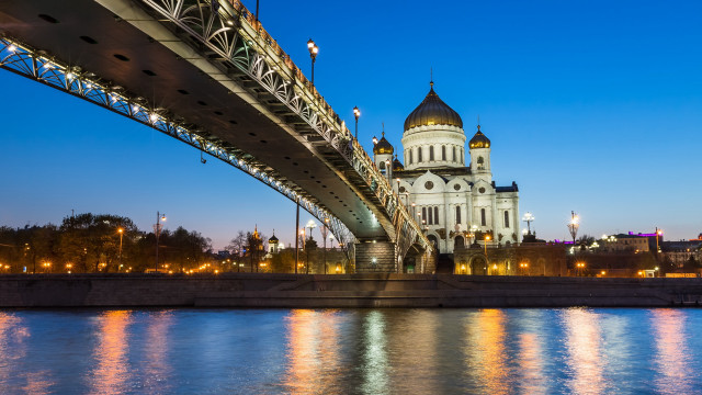 Bridge cathedral night city lights free wallpaper for desktop - medium preview image