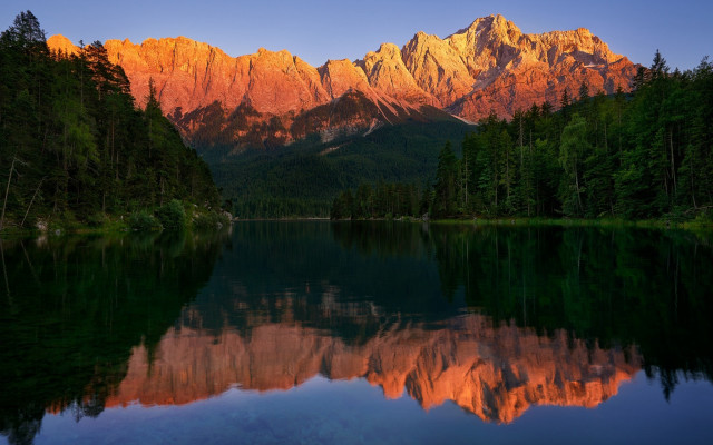 Mountain lake reflection sunset bernd free wallpaper for desktop - medium preview image