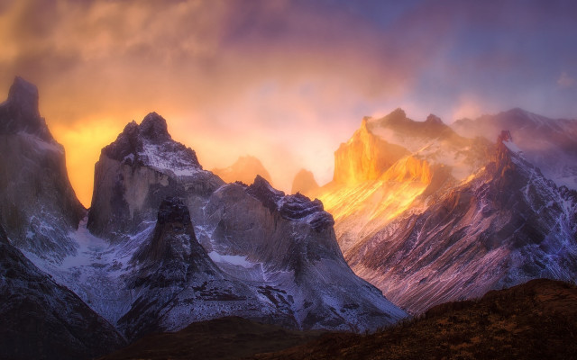 Mountain range sunset clouds foregroung free wallpaper for desktop - medium preview image