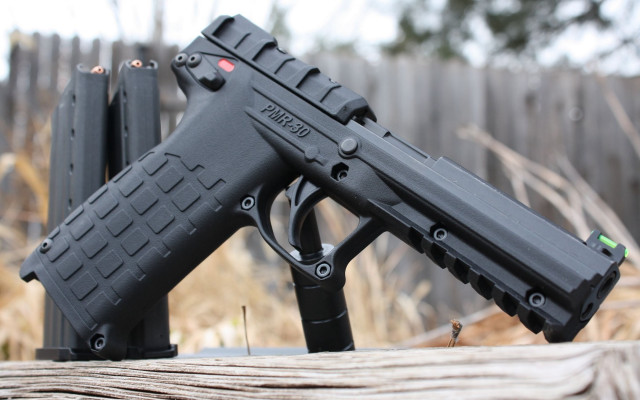 Gun wooden table fence 3d free wallpaper for desktop - medium preview image