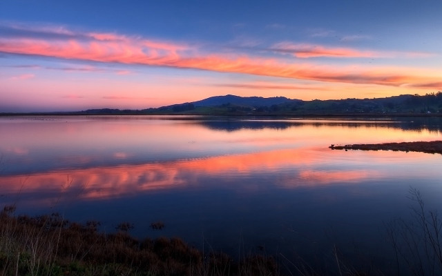 Lake sunset mountain pink sky free wallpaper for desktop - medium preview image