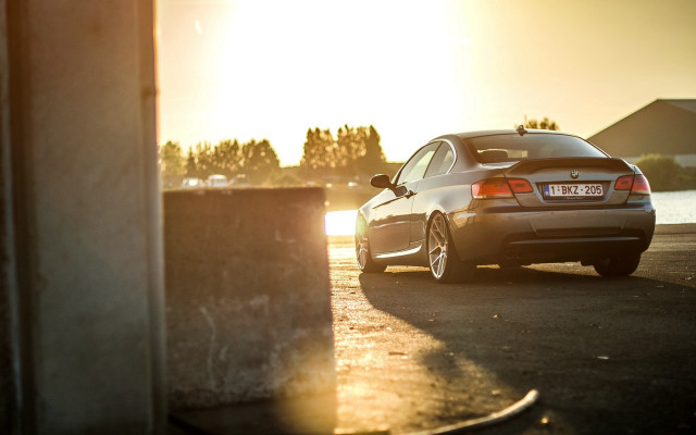 Car parking lot building sunset free wallpaper for desktop - medium preview image