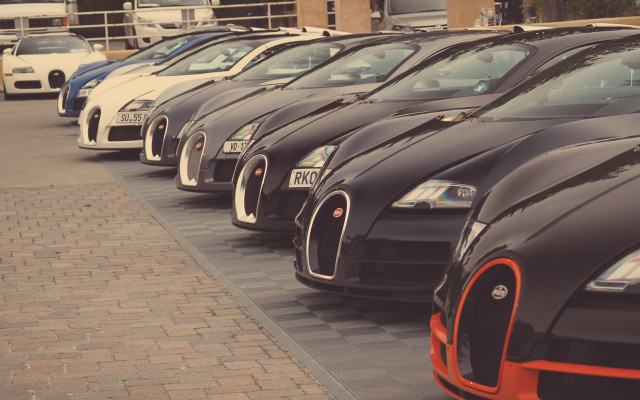 Cars parked street building sidewalk free wallpaper for desktop - medium preview image