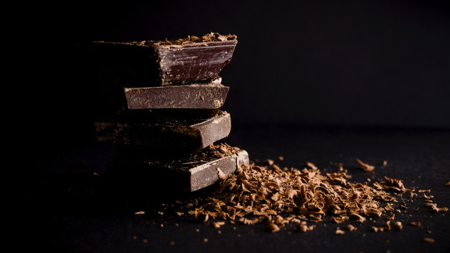 Chocolate bars shavings 3d render free wallpaper for desktop - medium preview image