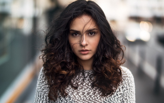 Ayshia taskin curly hair serious free wallpaper for desktop - medium preview image