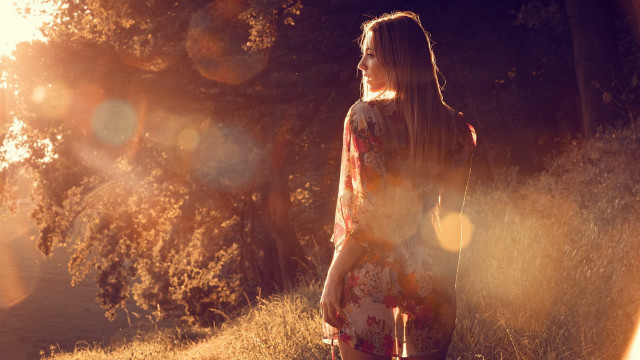 Woman field trees sunset lensflare free wallpaper for desktop - medium preview image