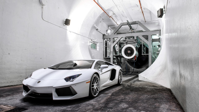 White sports car tunnel machine free wallpaper for desktop - medium preview image