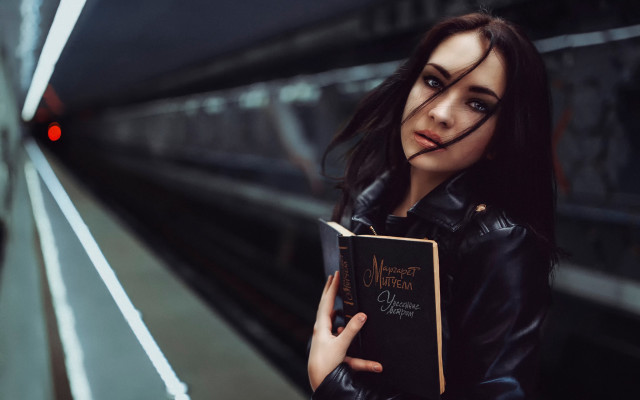 Gothic fashion woman black leather free wallpaper for desktop - medium preview image