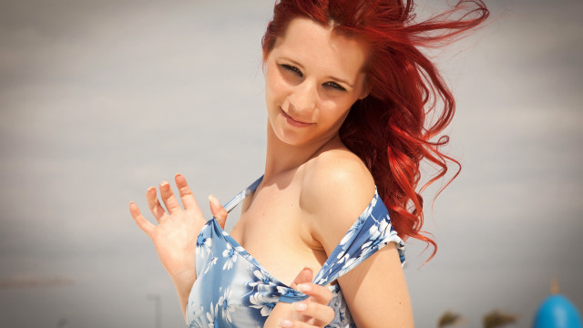 Redhair smiling waving kitsch daphneallen free wallpaper for desktop - medium preview image