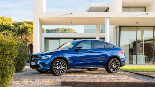 Blue mercedes maximalism digital rendering free wallpaper for desktop - medium preview image