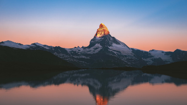 Mountain reflection water sunset landscape free wallpaper for desktop - medium preview image