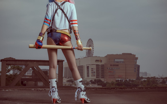 Woman cosplay baseball bat cityscape free wallpaper for desktop - medium preview image