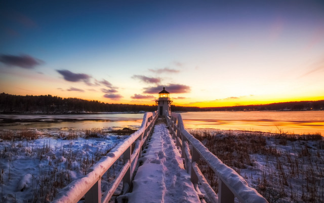 Wooden walkway lighthouse sunset lake free wallpaper for desktop - medium preview image