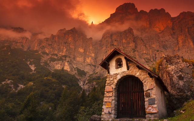 Small building mountain sunset red free wallpaper for desktop - medium preview image