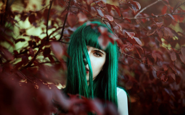 Green hair gothic portrait bangs free wallpaper for desktop - medium preview image