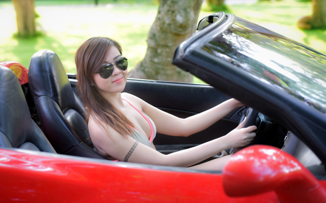 Woman red convertible sunglasses bikini free wallpaper for desktop - medium preview image