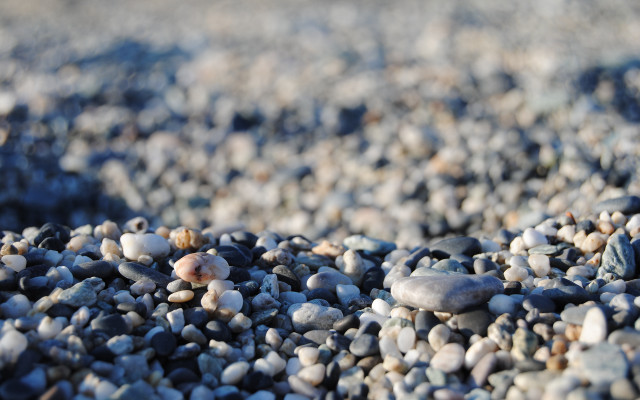 Rocks gravel small rocks blurry free wallpaper for desktop - medium preview image