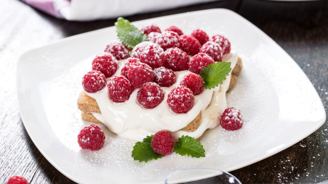 Raspberry cream dessert plate spoon free wallpaper for desktop - medium preview image