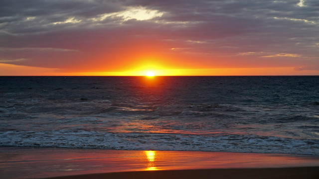 Sunset ocean waves beach dawn #4 free wallpaper for desktop - medium preview image