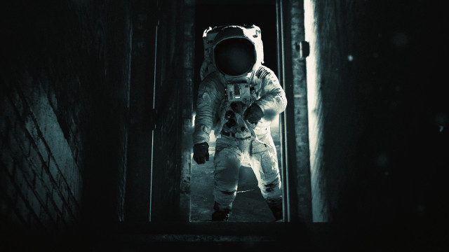 Astronaut military hallway brick door free wallpaper for desktop - medium preview image