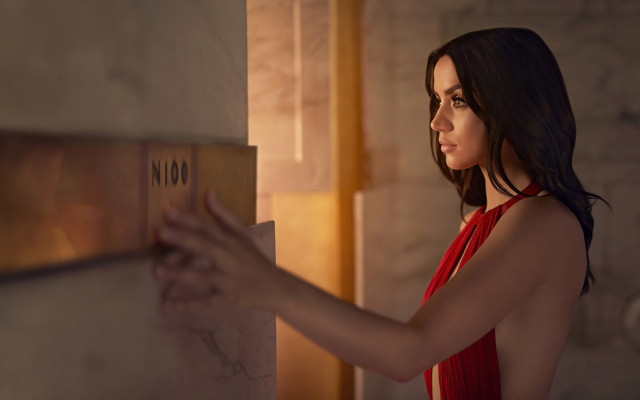 Woman red dress sign wall free wallpaper for desktop - medium preview image