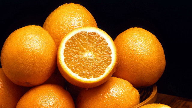 Bowl oranges halved table neoplasticism free wallpaper for desktop - medium preview image