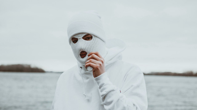 Masked water hoodie ocean blurry free wallpaper for desktop - medium preview image