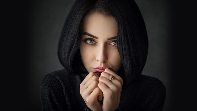 Elina karimova ring hands face free wallpaper for desktop - medium preview image