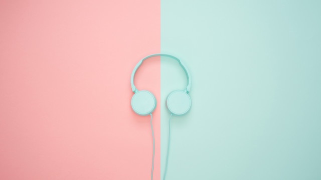 Headphones pastel background pink blue free wallpaper for desktop - medium preview image