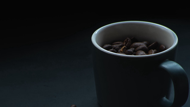Coffee cup filled coffee beans free wallpaper for desktop - medium preview image