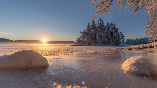 Sunset frozen lake trees snow #3 free wallpaper for desktop - medium preview image