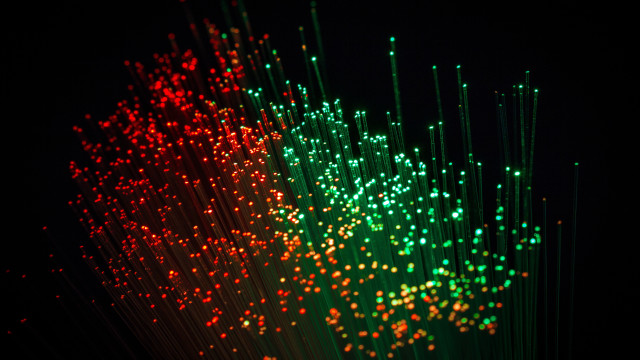 Holographic lights pole night ferris free wallpaper for desktop - medium preview image