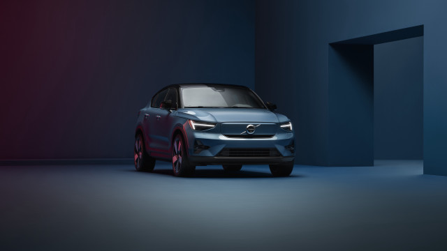 Blue volvo car dark room free wallpaper for desktop - medium preview image