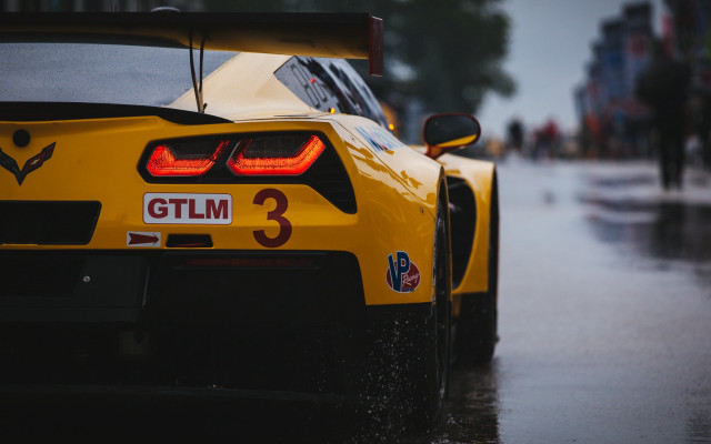 Yellow sports car rain street free wallpaper for desktop - medium preview image