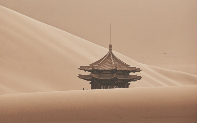 Tall building desert sand dunes free wallpaper for desktop - medium preview image