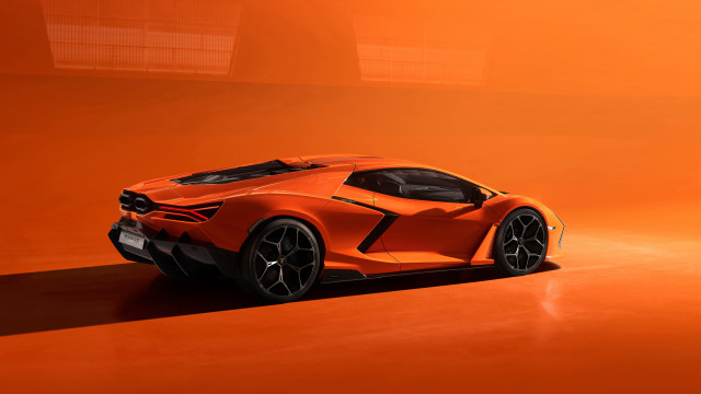 Orange sports car room black free wallpaper for desktop - medium preview image