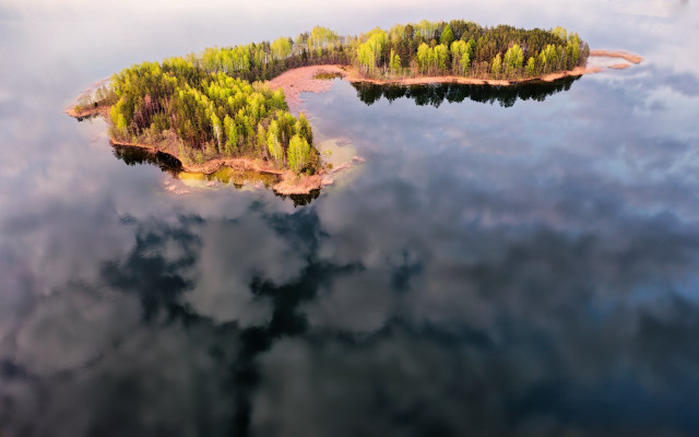 Small island lake trees clouds free wallpaper for desktop - medium preview image