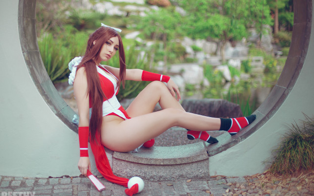 Woman red white sitting outdoors free wallpaper for desktop - medium preview image