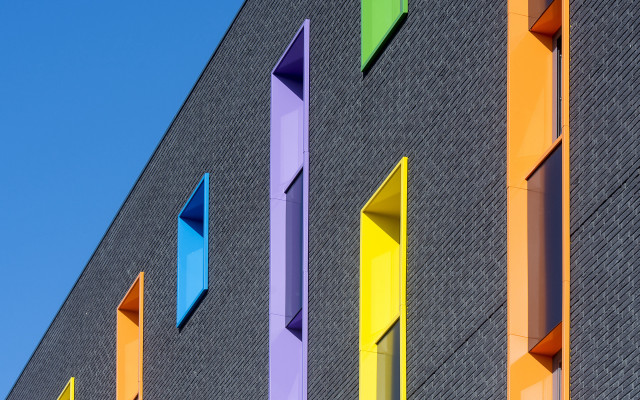 Colorful windows building bauhaus de free wallpaper for desktop - medium preview image