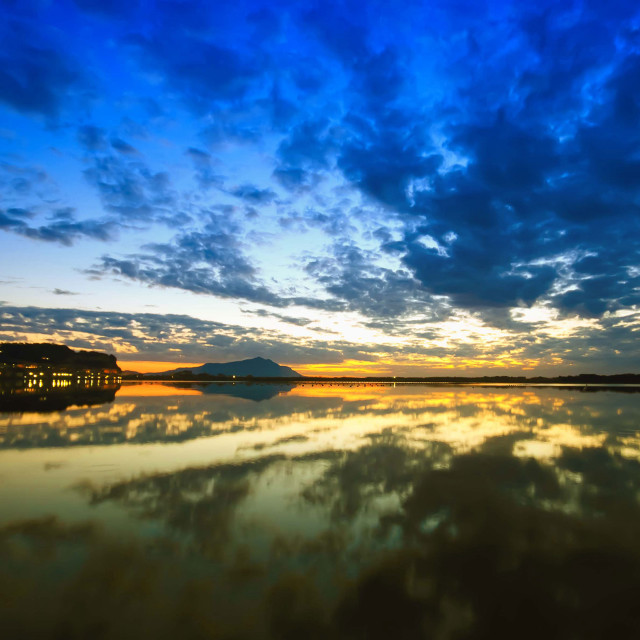 Lake sunset clouds mountain distant free wallpaper for tablet - medium preview image