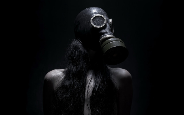 Woman gasmask dystopian portrait dark free wallpaper for desktop - medium preview image