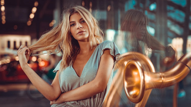 Woman blonde railings city night free wallpaper for desktop - medium preview image