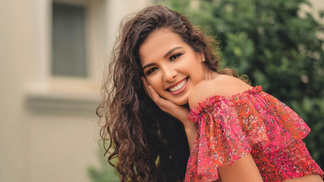 Woman smiling pink floral tree free wallpaper for desktop - medium preview image