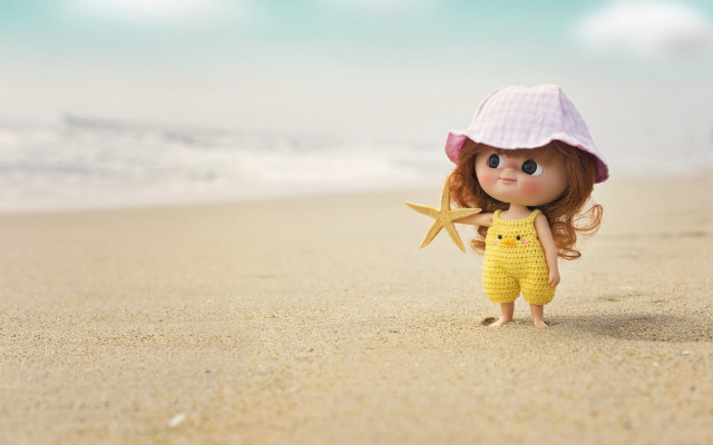 Doll beach starfish hat summer free wallpaper for desktop - medium preview image