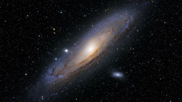 Colorful galaxy bright blue disk #2 free wallpaper for desktop - medium preview image