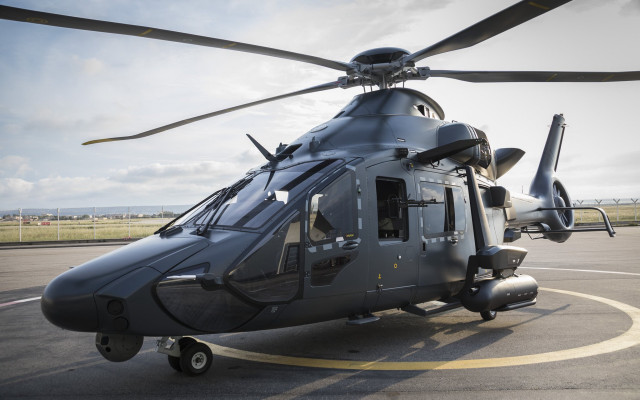 Helicopter runway airport sky clouds free wallpaper for desktop - medium preview image