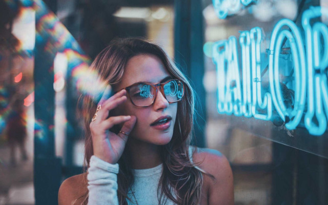 Woman glasses cellphone neon sign free wallpaper for desktop - medium preview image